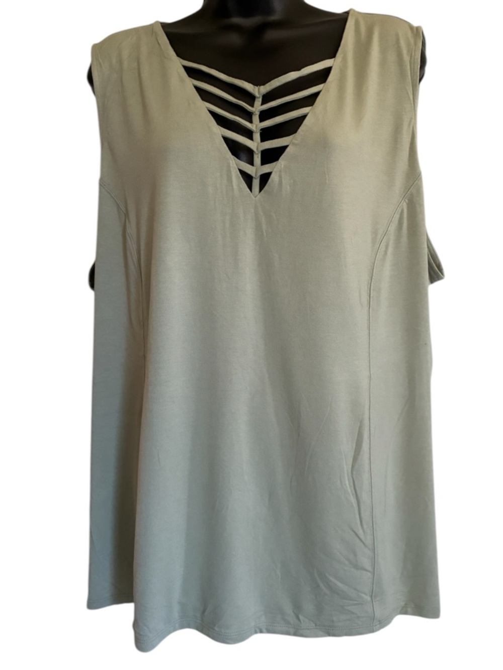 NWT Catherines Curvy Sleeveless Strappy V-Neck Top in Light Sage - Size 4X
